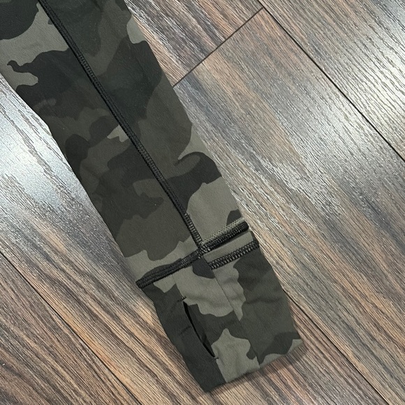 Fitted Green and Brown Long Sleeve Top by Lululemon (size 4) - Picture 2 of 8